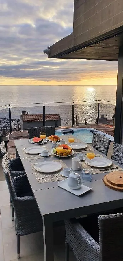 Villa Palace Fernandes With Jacuzzi Calheta  Calheta (Madeira)